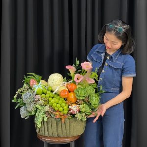 Lẵng Trái Cây Tặng Bà – Món Quà Dịu Dàng Và Thiết Thực Gửi Trọn Yêu Thương