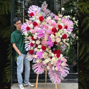 đặt kệ hoa chúc mừng online uy tín ở TPHCM