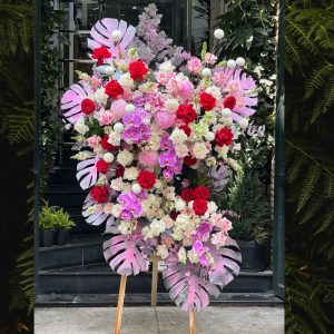 đặt kệ hoa chúc mừng online uy tín ở TPHCM